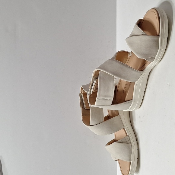 Dr Scholl's Cream Time Off Fun Padded Insole Strappy Comfort Wedge Sandal Size 9 - Picture 14 of 15